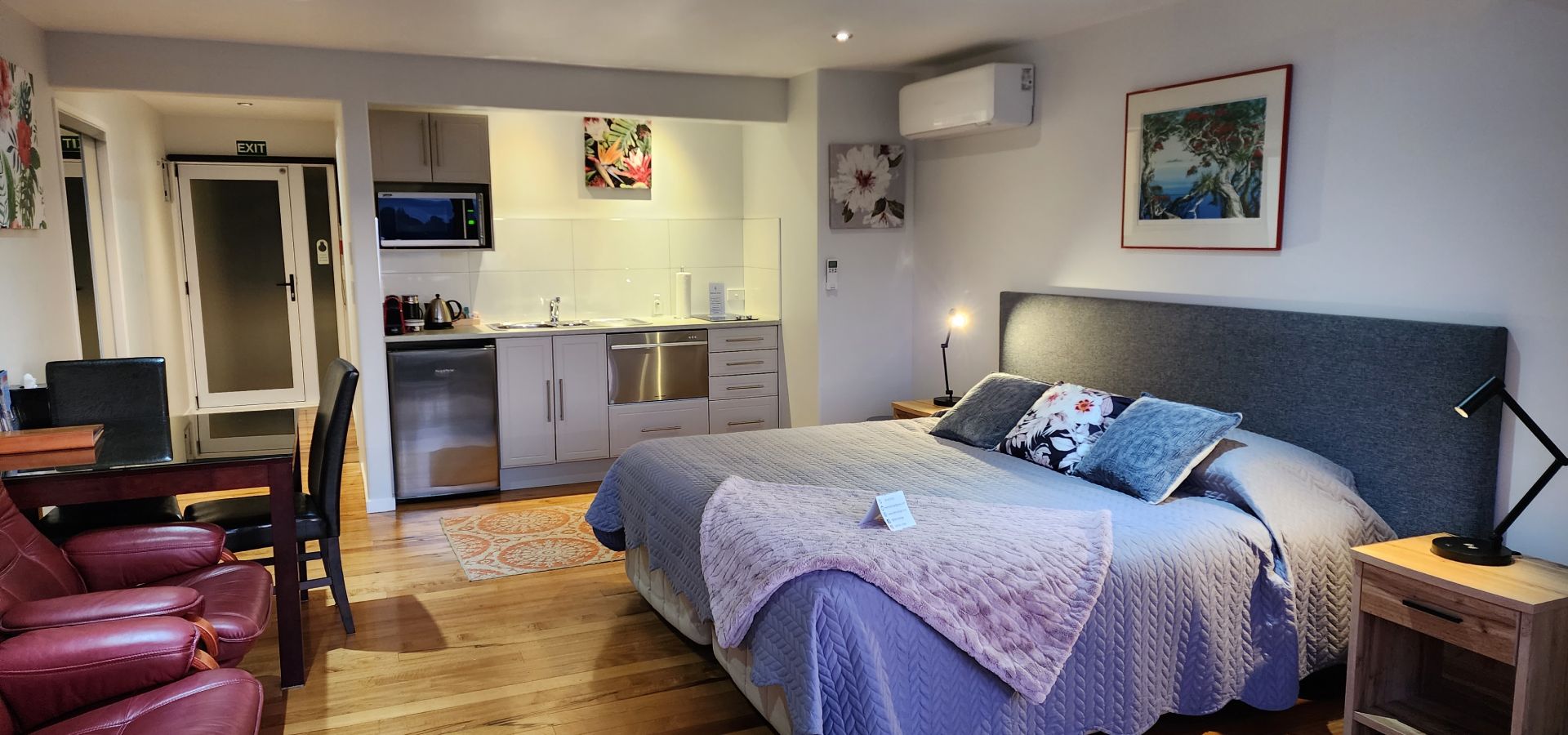 Accommodation in Russell